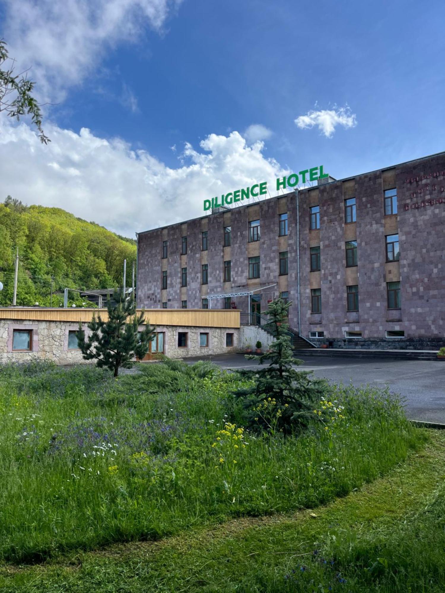 Diligence Hotel & Restaurant Dilidschan Exterior foto